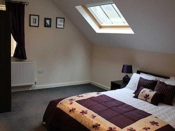 We Three Loggerheads Hotell Gwernymynydd Eksteriør bilde