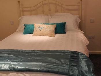 We Three Loggerheads Hotell Gwernymynydd Eksteriør bilde